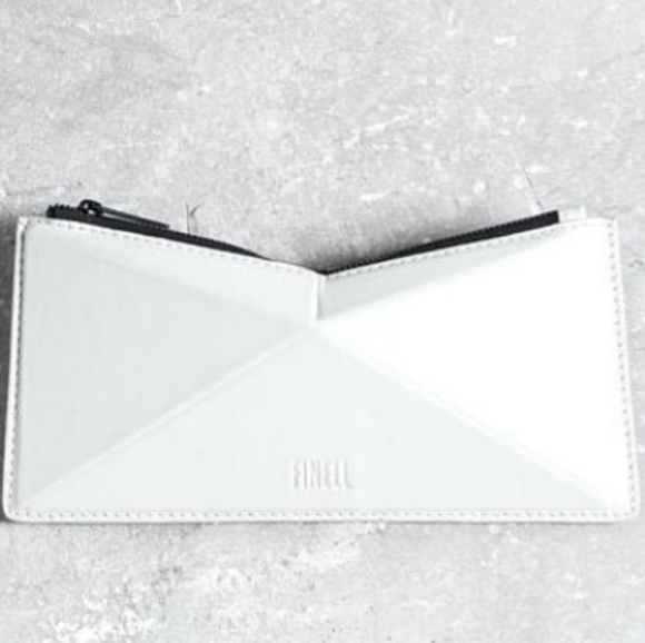 finell Handbags - Finell VEN zippered pouch white